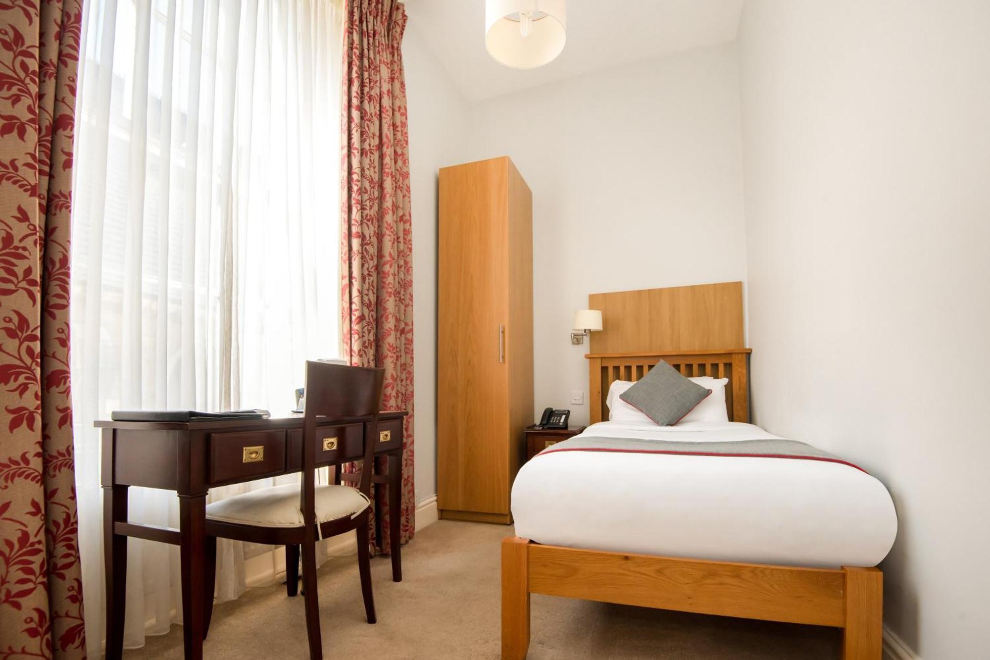 Oyo The Regency, Clifton Bristol Hotell Eksteriør bilde